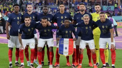 صورة ديشامب يستقر على تشكيل فرنسا ضد الأرجنتين في نهائي كأس العالم قطر 2022
