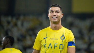 صورة كريستيانو رونالدو يتدخل لحسم صفقة انتقال نجم ريال مدريد إلى النصر السعودي